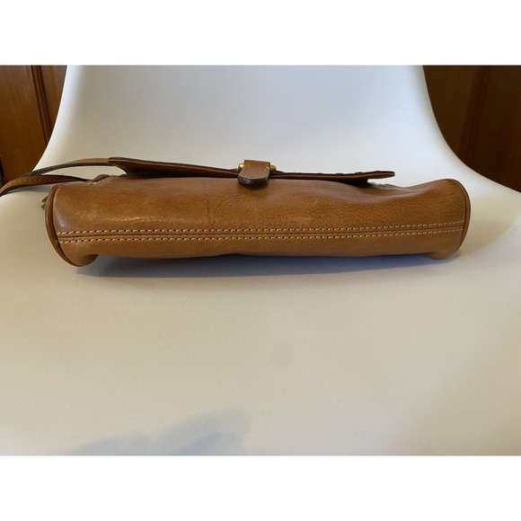 Dooney Bourke Brown Florentine Leather Natural Tassel Clutch Shoulder Bag Purse - Picture 6 of 13